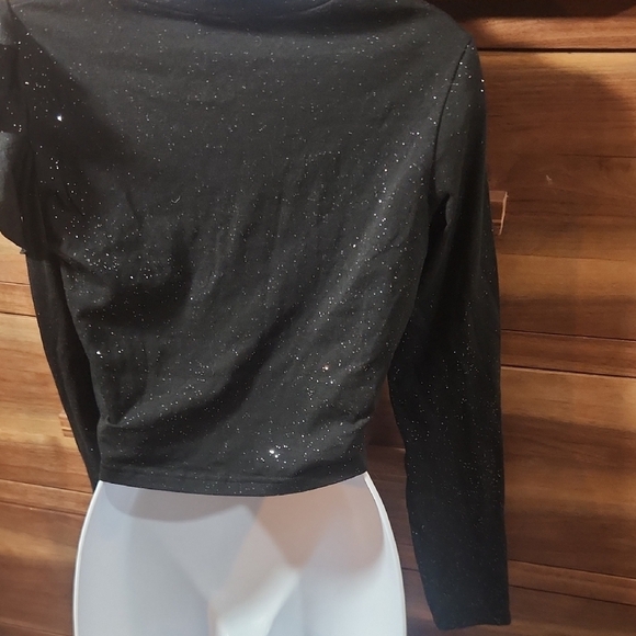 Elegant Black Glitter Ruffle Sleeve Women's Blouse - Picture 6 of 7